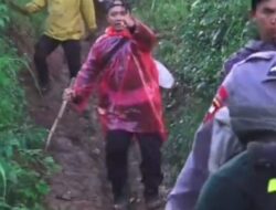 Oknum Polisi Arogan Larang Wartawan Liput Evakuasi Jenazah Pendaki