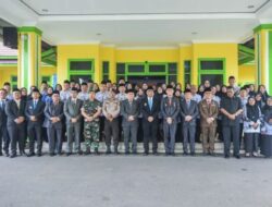 Wakil Walikota Padangsidimpuan Pimpin Upacara Hardiknas 2025