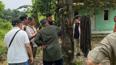 Stafsus Menteri Kehutanan Kunjungi Pesantren Al-Hidayah