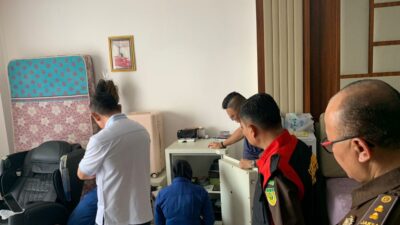 Bos Tambang Jadi Tersangka Penjualan Batubara Fiktif, Ayah dan Anak Ditahan