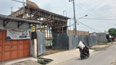 Diduga Tak Kantongi Izin, Pengerjaan Tugu Yayasan Al Fatih Jadi Sorotan
