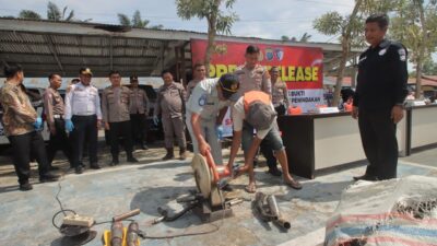 Sat Lantas Polres Sergai Musnahkan Ratusan Knalpot Brong