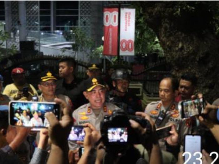 Kapolda Apresiasi Mahasiswa dan Ojol Gelar Aksi Damai di DPRD Sumut