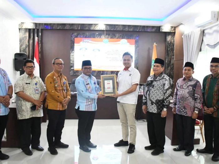 Pemko Padangsidimpuan Teken MoU dengan UIN dan Kantor Pos