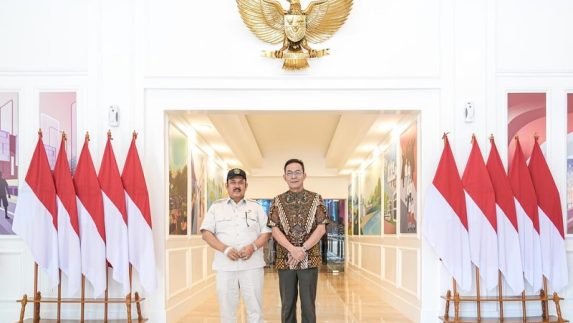 Bertemu Menteri Pembangunan Nasional, Bupati Tapsel Usulkan Program Strategis