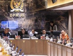 DPR Sepakat Stop Tunjangan Rumah dan Moratorium Kunker