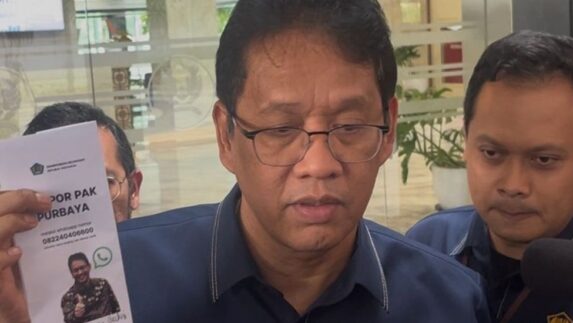 Banyak Aduan Soal Pegawai Ditjen Bea dan Cukai, Purbaya Geram