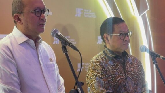 Danantara Gandeng Pemprov Jakarta Olah Sampah Jadi Listrik