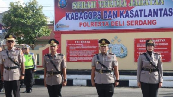 Kapolresta Deli Serdang Pimpin Sertijab Kabag Ops dan Kasat Lantas