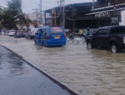 Kota Medan Dilanda Banjir, Ratusan Warga Ngungsi