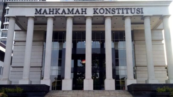 MK Gelar Sidang UU KIP, Ijazah Pejabat dan Eks Diminta Dibuka
