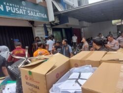 Polisi Geledah Kantor Koperasi Bahana Lintas Nusantara