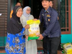 Rayon AMPI Kecamatan Binjai Bagikan Sembako ke Masyarakat