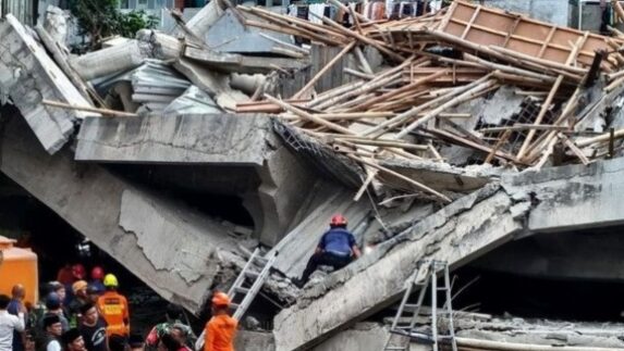 Tim SAR Temukan Korban Insiden Ponpes Al Khoziny Meninggal Posisi Sujud