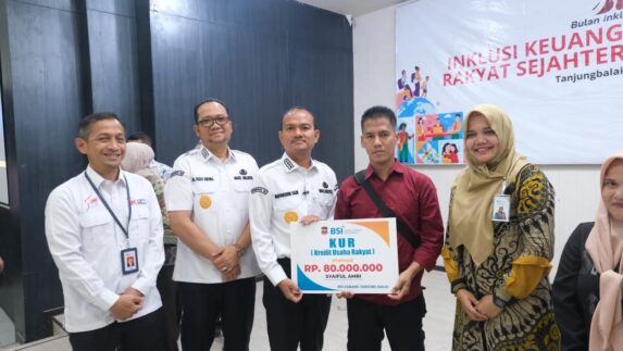 Walikota Tanjungbalai Buka Bulan Inklusi Keuangan 2025