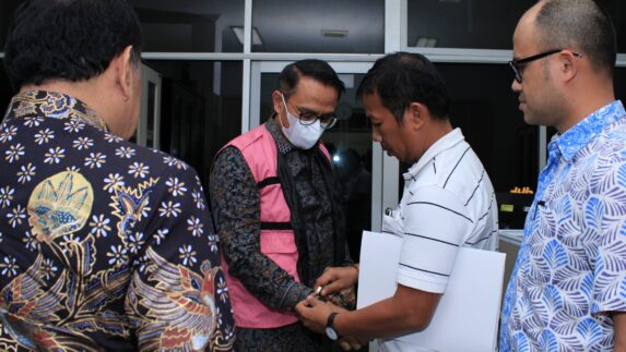Eks Dirut PTPN II Ditahan Kejatisu Kasus Penjualan Aset