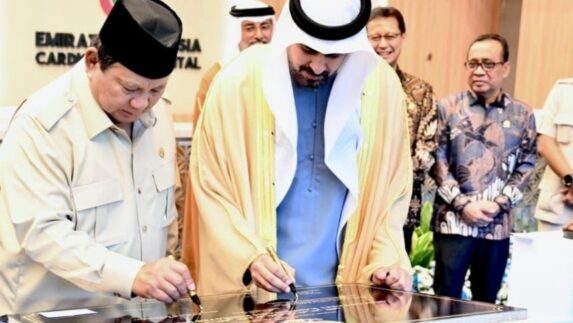 Prabowo Resmikan Rumah Sakit Kardilogi Emirat-Indonesia