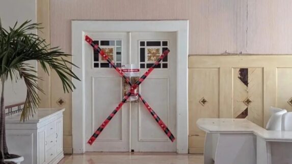 Ruang Kerja Bupati Ponorogo dan Sekda Disegel KPK