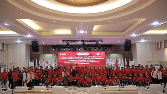 Wamenaker Dorong Penguatan Hubungan Industrial Lewat Peran Serikat Pekerja dan Forkomda BUMN
