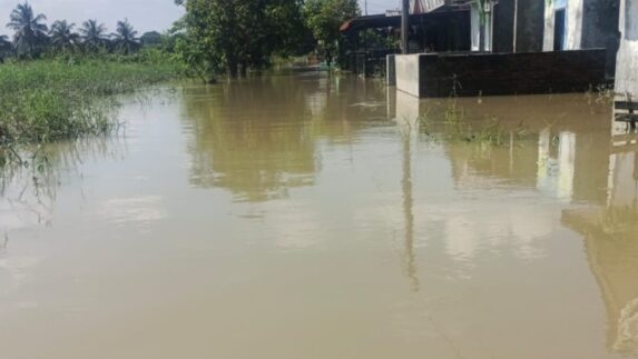 Ribuan Warga Komplek TKBM Sei Mati Medan Labuhan Terisolir, Bantuan Tak Kunjung Tiba