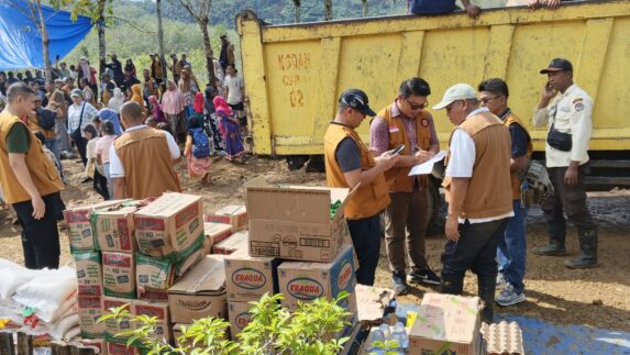 Solidaritas Karyawan PalmCo untuk Korban Bencana Sumatra, Ribuan Paket Logistik Disalurkan