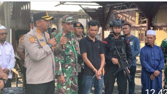 Tim Gabungan Gerebek Pengedar Narkoba di Desa Singkuang I dan II