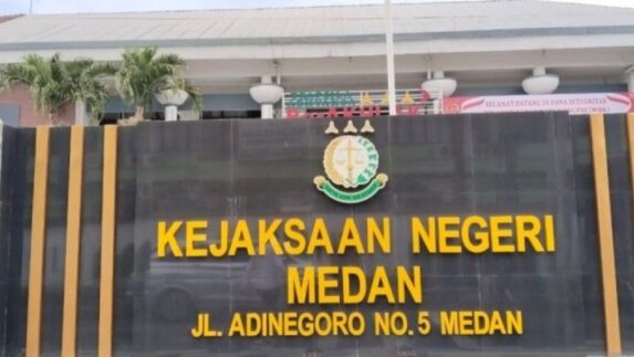 Dirut RSUD Pirngadi Medan Dikabarkan Dipanggil Kejaksaan Soal Pengadaan Alkes dan Obat