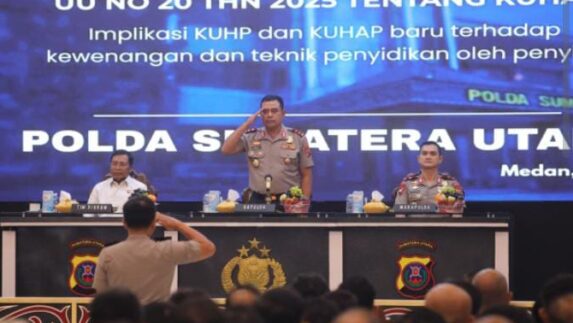 Kapolda Sumut Buka Sosialisasi UU KUHP dan KUHAP