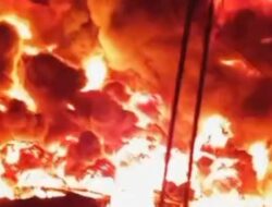 Pabrik Swallow PT GMP di Medan Terbakar