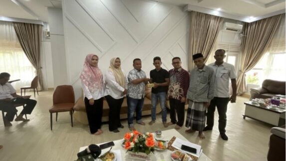 PTPN IV Regional VI Salurkan Bantuan TJSL, Wujud Komitmen Sosial Holding Perkebunan Nusantara