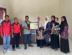 Salurkan Bantuan Pendidikan ke Yayasan Al Farizd, PT LMJS dan Bulu Telang Diganjar Penghargaan