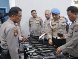 Cegah Pelanggaran, Div Propam Polri Periksa Senpi Personil Polres Tanjungbalai