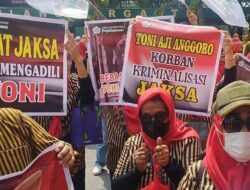 PN Medan Didemo Terkait Kasus Korupsi Video Profil Desa