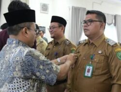 Pemko Padangsidimpuan Berikan Tanda Jabatan Kepada Sekda dan Kepala OPD
