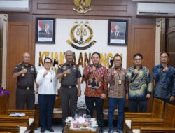 Kajati Sumut Terima Audiensi General Manager PT PLN, Dukung Pemerataan Energy Listrik