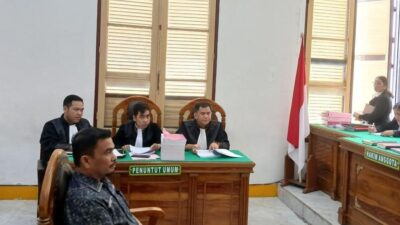 Hakim Tolak Eksepsi Eks Kadisdik Langkat Kasus Smartboard Rp29,5 Miliar