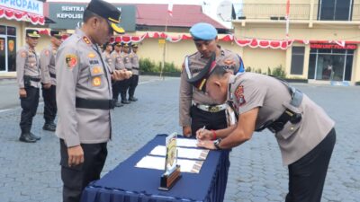 Kapolres Tanjungbalai Pimpin Upacara Sertijab Kasat Reskrim