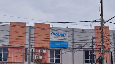 PT Solnet Manfaatkan Tiang Listrik Pasang Kabel Internet di Karimun, PLN: Ilegal