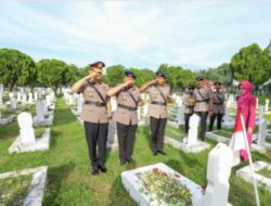Sambut HUT Bhayangkara ke-80, Polda Sumut Ziarah ke TMP Medan