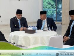 Dirut Perumda Tirtanadi Dampingi Gubernur pada Penyerahan LHP BPK RI di DPRD Sumut